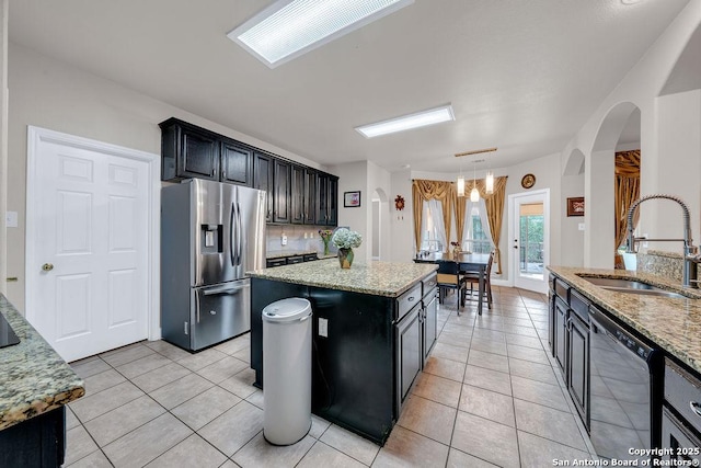 13619 Mesa Pt, San Antonio, TX 78232 - kitchen with stainless steel refrigerator with ice dispenser, dishwasher, a sink, and light tile patterned floors