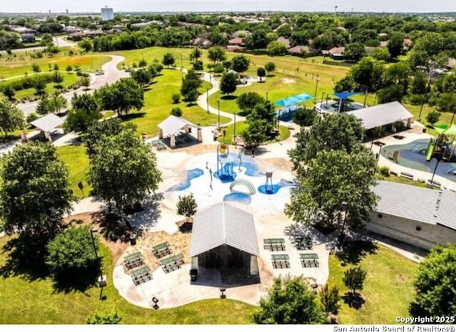 534 Walnut Hts, New Braunfels, TX 78130 - bird's eye view of a pool area