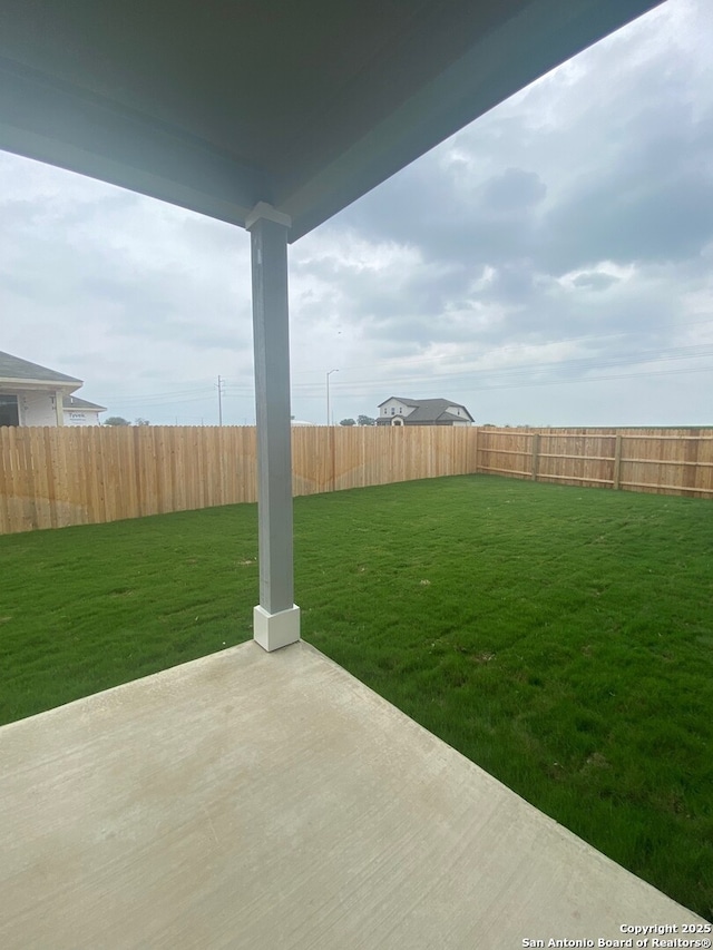 1641 Saddleback Run, New Braunfels, TX 78130 - view of yard featuring a patio