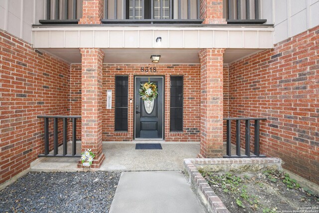 8318 Tiguex, Universal City, TX 78148 - view of exterior entry featuring brick siding