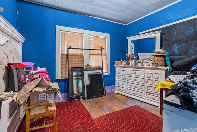 2606 W Travis St, San Antonio, TX 78207 - bedroom featuring wood finished floors