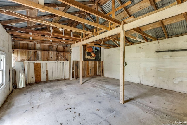 227 College, Seguin, TX 78155 - view of garage