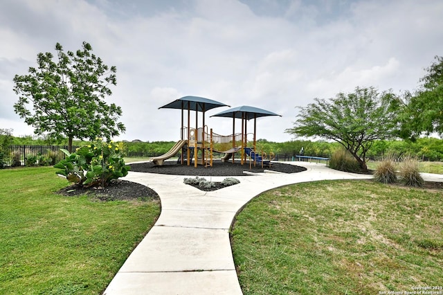 923 Cook Bnd, San Antonio, TX 78221 - view of community jungle gym