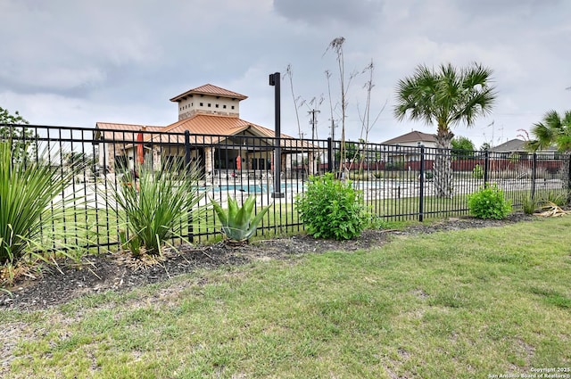 923 Cook Bnd, San Antonio, TX 78221 - view of property's community featuring a swimming pool
