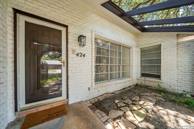 424 Fenwick Dr, Windcrest, TX 78239 - entrance to property with brick siding