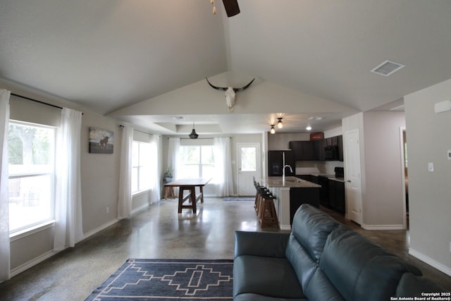 1349 Covered Wagon, Spring Branch, TX 78070 - living room featuring ceiling fan, baseboards, and vaulted ceiling