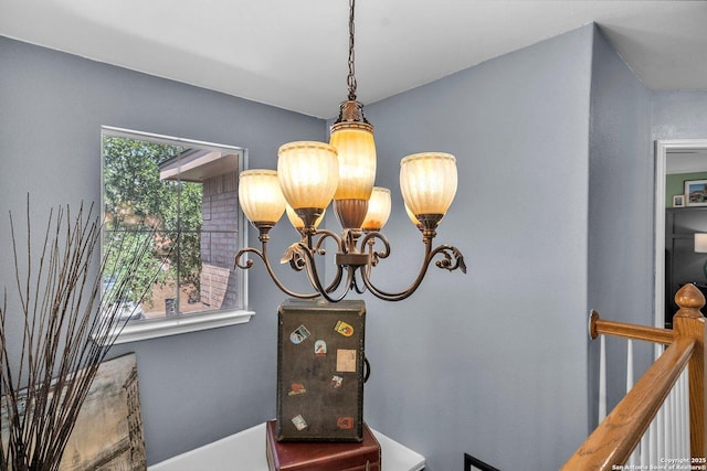 7715 Beechnut Oak, San Antonio, TX 78223 - detailed view of a chandelier and baseboards