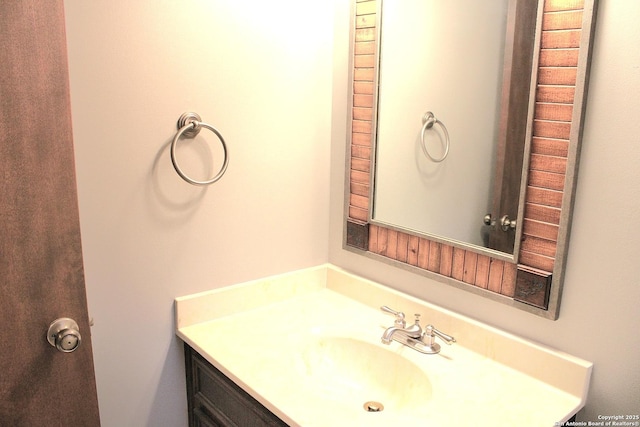 9118 Fox Briar, Boerne, TX 78006 - bathroom with vanity
