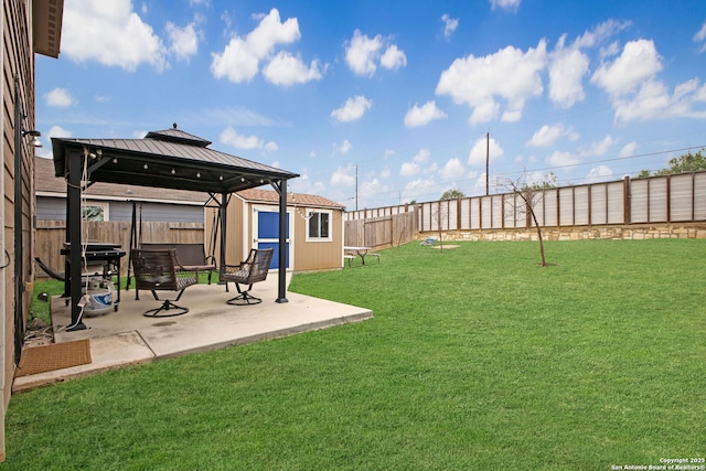 6631 Rosenthal Pass, San Antonio, TX 78252 - view of yard featuring a gazebo and a patio area