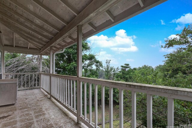 1306 Lytle, Kerrville, TX 78028 - view of balcony