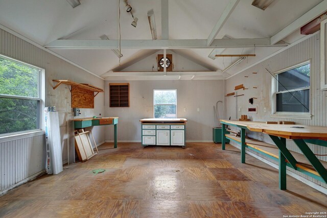 1306 Lytle, Kerrville, TX 78028 - kitchen with baseboards