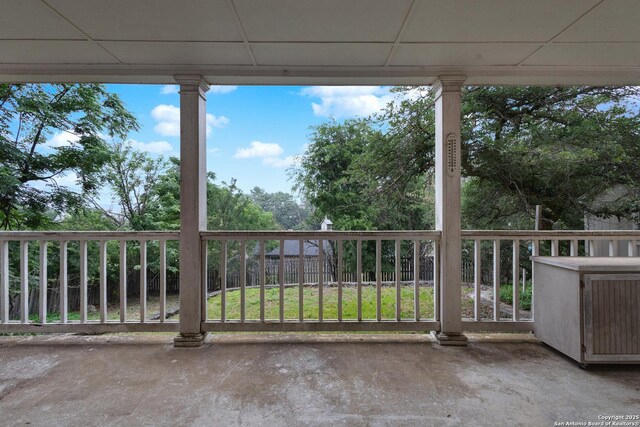 1306 Lytle, Kerrville, TX 78028 - view of patio