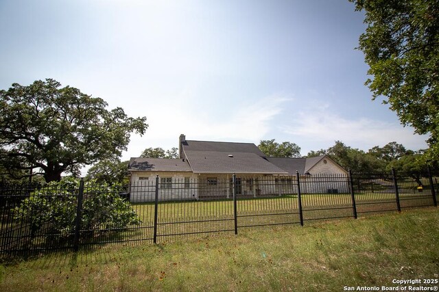 8333 Triple Crown, Boerne, TX 78015 - view of yard