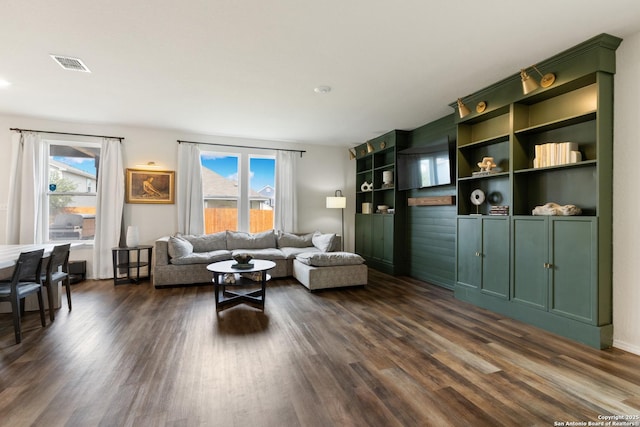 809 Altapass Hls, Seguin, TX 78155 - living room with dark wood finished floors