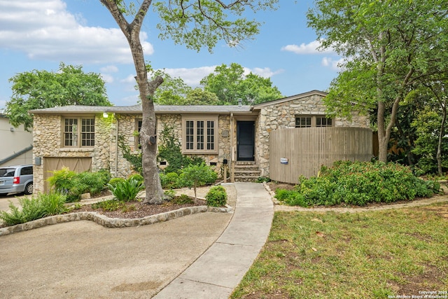 113 E Sunset, San Antonio, TX 78209 - mid-century modern home featuring stone siding