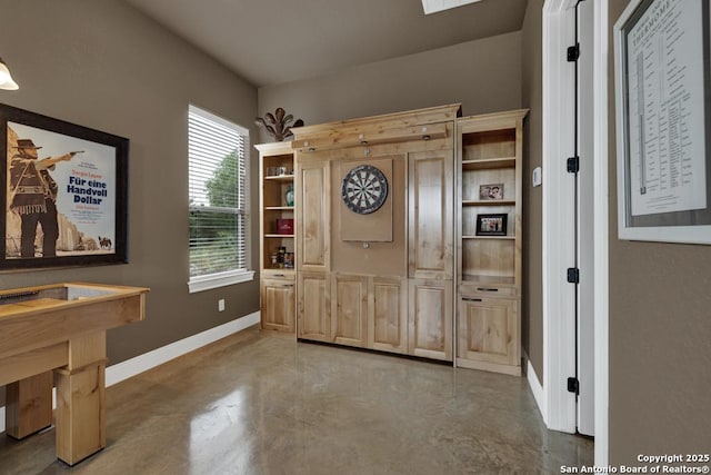 835 Shady Holw, New Braunfels, TX 78132 - entrance foyer with concrete floors and baseboards