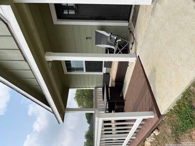 112 Agave Cir, Jourdanton, TX 78026 - view of exterior entry