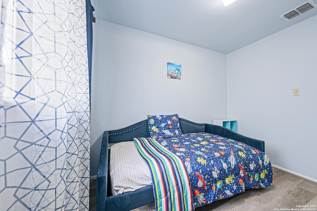 6718 Country Fld, San Antonio, TX 78240 - bedroom featuring wood finished floors and baseboards
