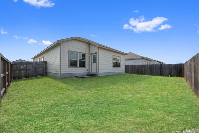 2429 Marty Way, Seguin, TX 78155 - back of house featuring entry steps