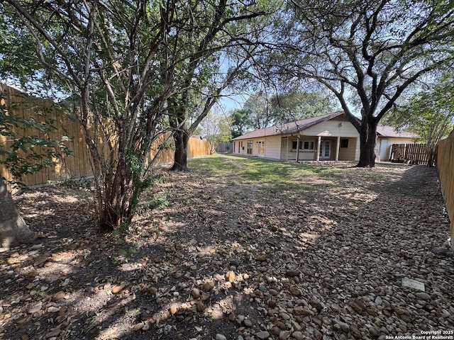 6917 Deep Lk, San Antonio, TX 78244 - view of fenced backyard
