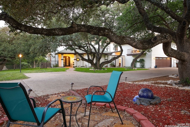 625 Paseo Canada, San Antonio, TX 78232 - view of patio / terrace featuring concrete driveway