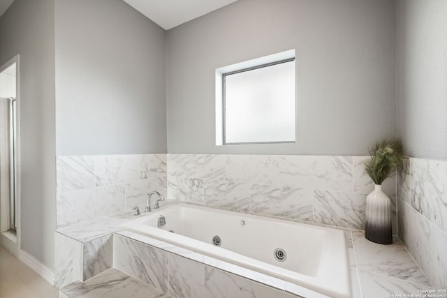 625 Paseo Canada, San Antonio, TX 78232 - bathroom with a whirlpool tub