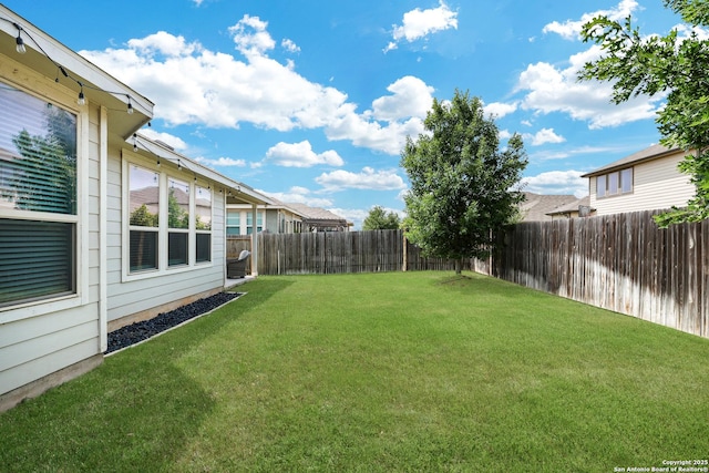 2423 Olive Way, San Antonio, TX 78259 - view of yard