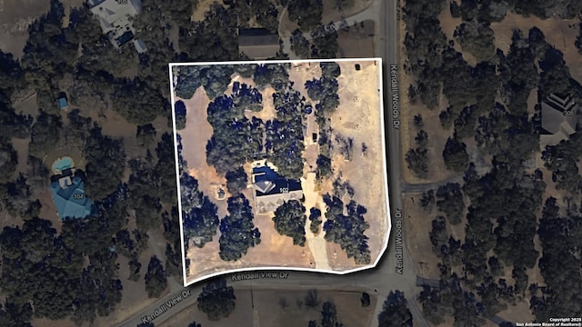 102 Kendall View Dr, Boerne, TX 78006 - aerial map of property and surrounding area featuring property parcel outlined