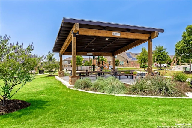 10218 Nate Range, San Antonio, TX 78254 - surrounding community with a gazebo and a yard
