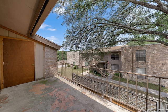 9419 Powhatan Unit 504, San Antonio, TX 78230 - view of patio featuring a balcony