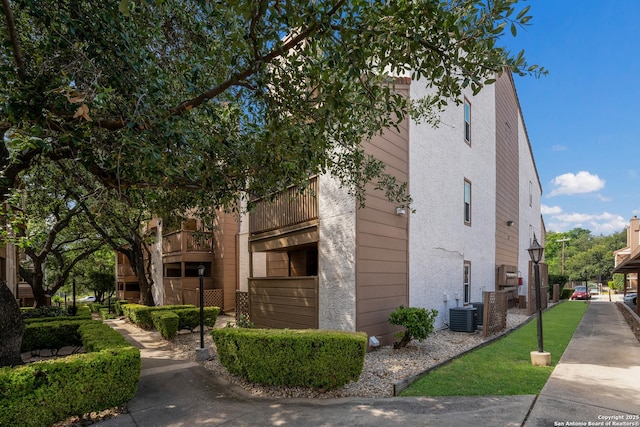 4107 Medical Dr Unit 2204, San Antonio, TX 78229 - view of side of home with central AC