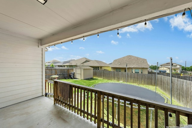 9210 Yaya Rd, Converse, TX 78109 - balcony featuring a residential view