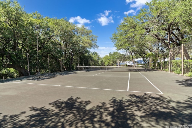 10955 Wurzbach Unit 905, San Antonio, TX 78230 - view of tennis court