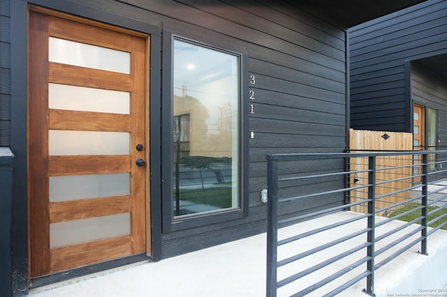321 Porter St, San Antonio, TX 78210 - view of doorway to property