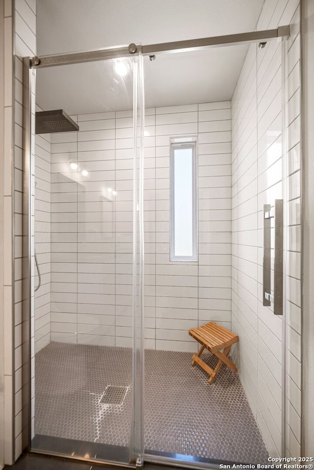 1226 Wyoming Unit 201, San Antonio, TX 78203 - full bath featuring a shower stall
