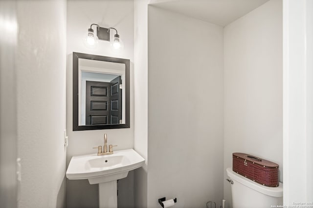 1226 Wyoming Unit 201, San Antonio, TX 78203 - bathroom featuring toilet