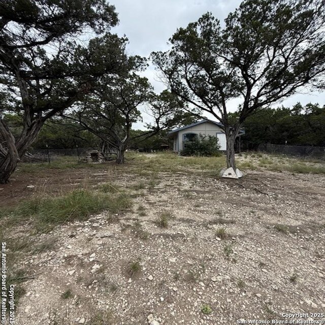 28 28th, Lakehills, TX 78063 - view of yard