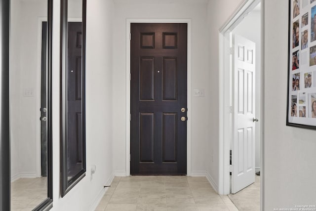 15239 Sirius Cir, San Antonio, TX 78245 - foyer entrance featuring baseboards