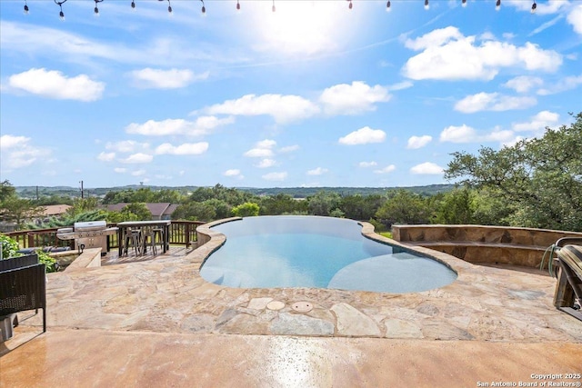 406 Breathless View St, San Antonio, TX 78260 - view of swimming pool with a patio and an infinity pool