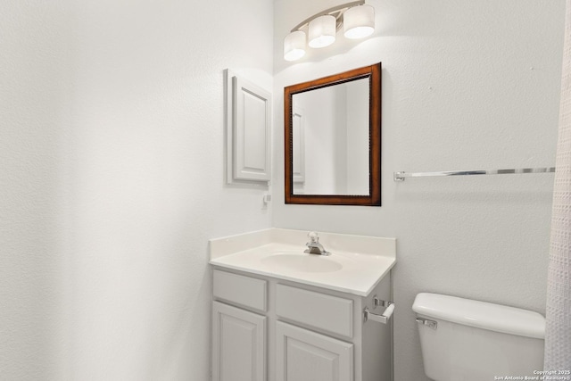 116 Seth Raynor, New Braunfels, TX 78130 - bathroom featuring vanity and toilet