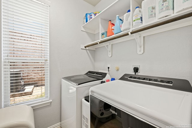 13818 Cohan Way, San Antonio, TX 78253 - washroom with independent washer and dryer