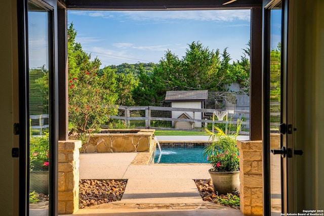 154 Lake View Dr, Boerne, TX 78006 - view of doorway to outside