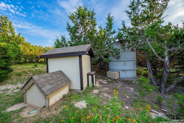 154 Lake View Dr, Boerne, TX 78006 - view of shed