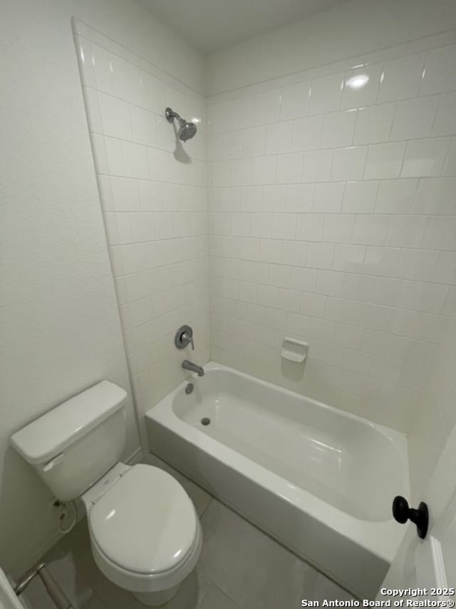 12023 Horseshoe, San Antonio, TX 78254 - bathroom with toilet, shower / bath combination, and tile patterned floors