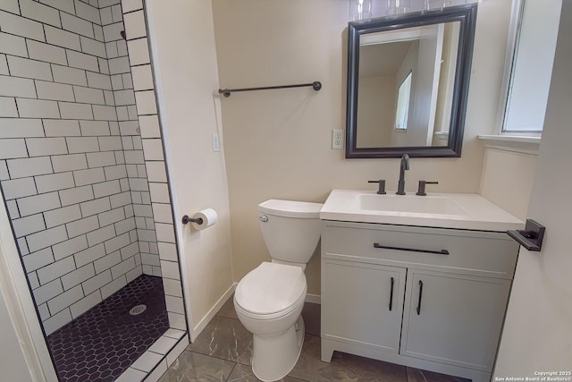 3206 Bluefield, San Antonio, TX 78230 - full bathroom with tiled shower, toilet, vanity, marble look tiles, and baseboards