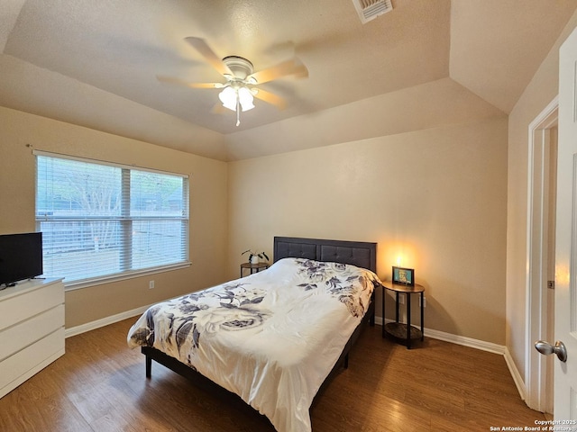 2115 Bentwood, New Braunfels, TX 78130 - bedroom featuring wood finished floors, baseboards, and ceiling fan