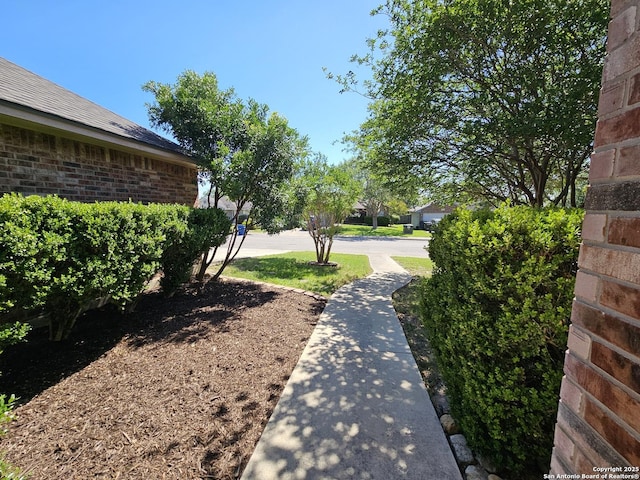 2115 Bentwood, New Braunfels, TX 78130 - view of yard