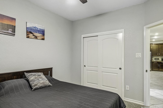 18131 Muir Glen Dr, San Antonio, TX 78257 - bedroom featuring a closet and a ceiling fan