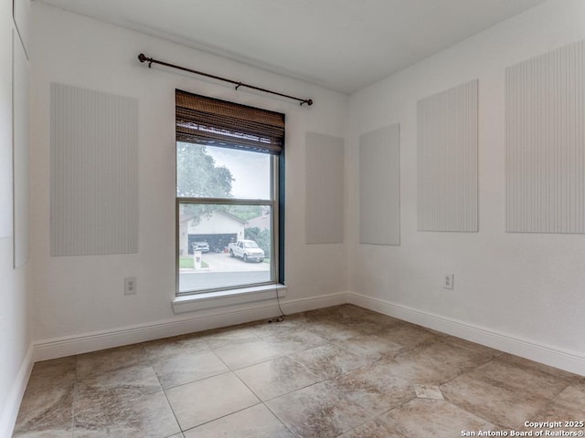 2922 Low Oak St, San Antonio, TX 78232 - unfurnished room with baseboards