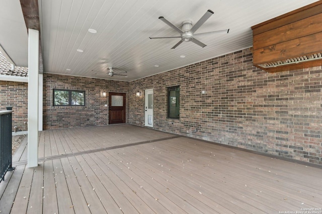 3902 Creek Pt, San Antonio, TX 78230 - wooden terrace featuring a ceiling fan